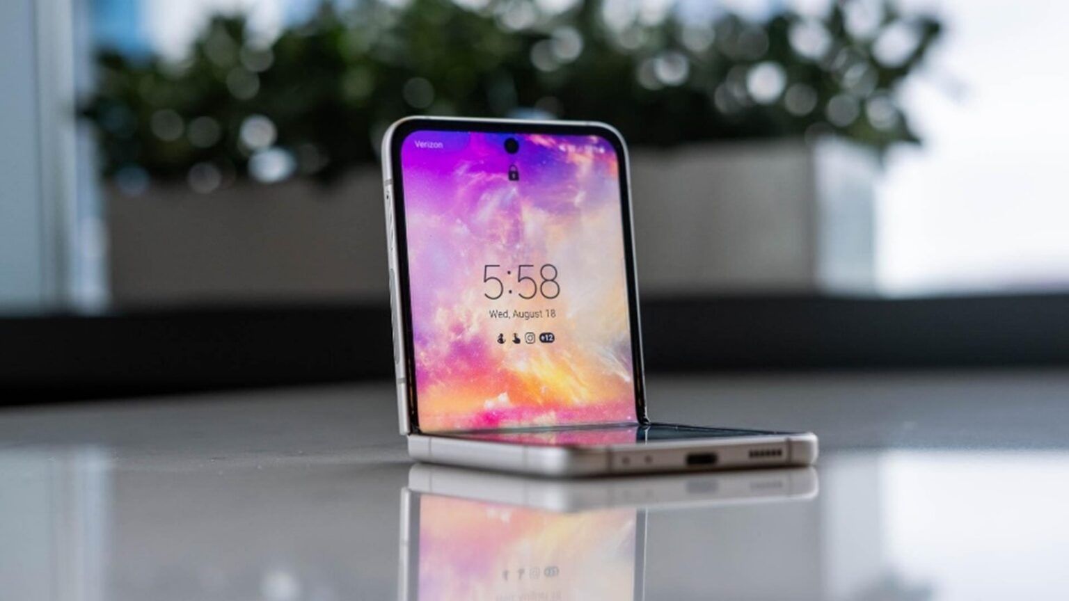Πώς απέδωσε το Samsung Galaxy Z Flip3 σε δοκιμή αντοχής;