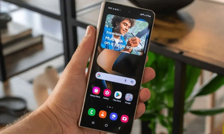 Έκπληξη από τη Samsung: Φέρνει ένα πιο προσιτό smartphone το 2023