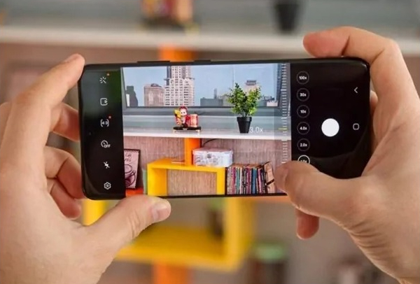 Samsung Expert RAW: Απευθείας από την εφαρμογή της κάμερας