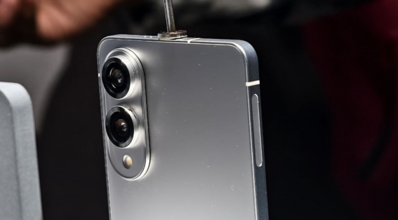 Samsung Galaxy S25 Edge: Αποκαλύφθηκαν επίσημα renders