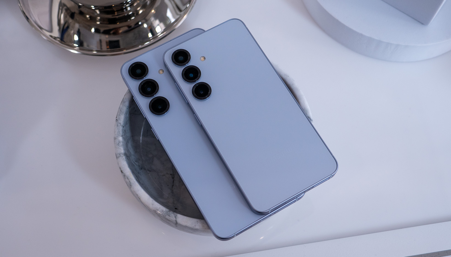 Έκπληξη για τους κατόχους Galaxy S25: «Βαριά» ενημέρωση 1,2 GB χωρίς σαφείς εξηγήσεις από τη Samsung